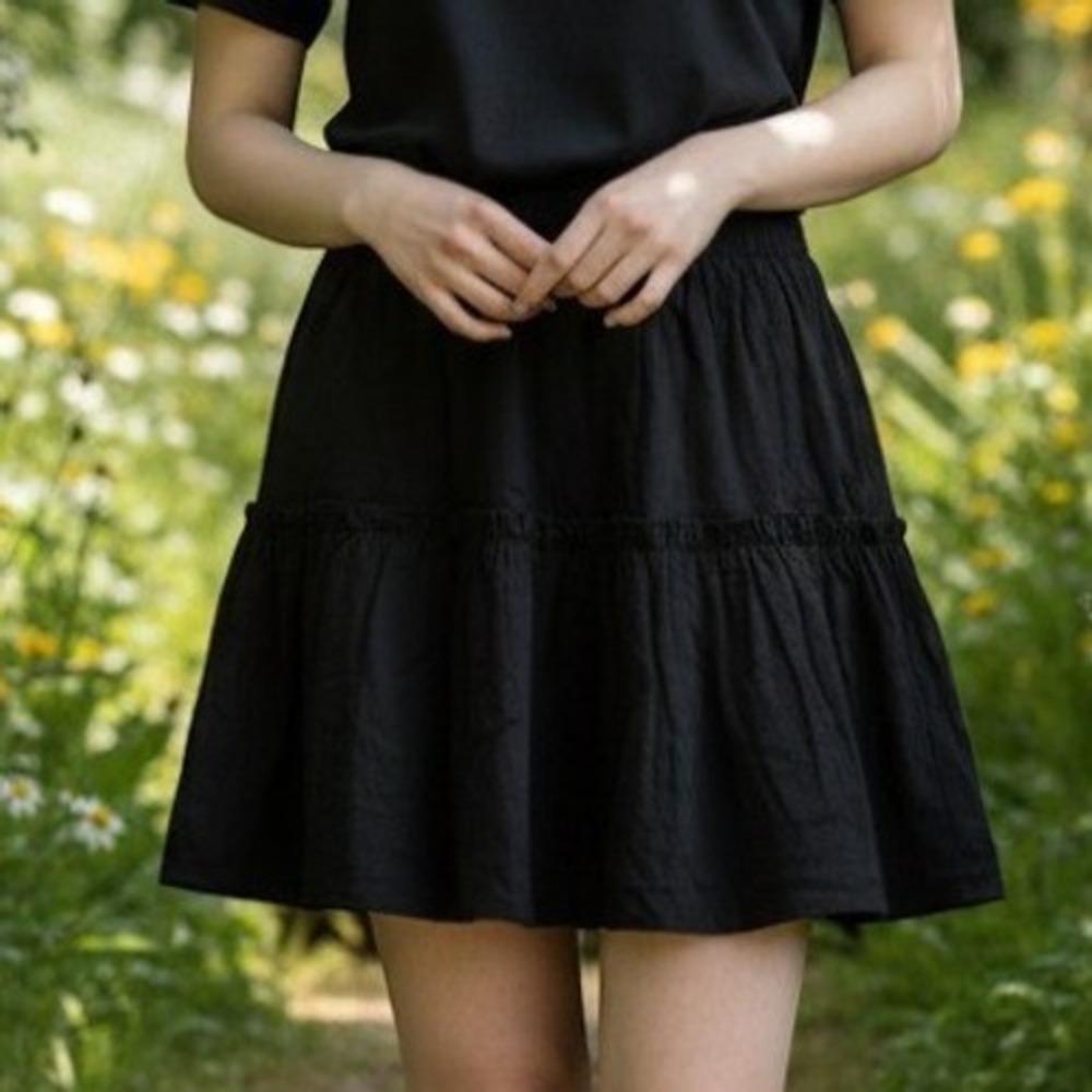 No Brand Tiered Ruffle Mini Skirt M Black Boho Cottagecore Casual Elastic Waist